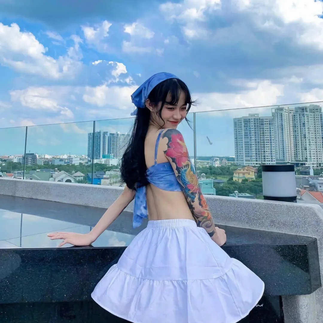 校草是女生